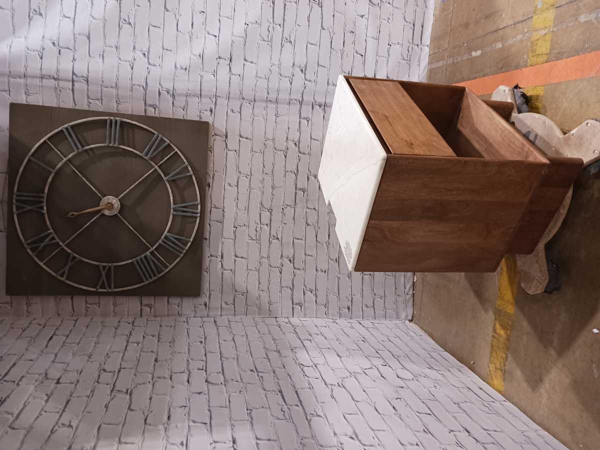 Isanti-Exclusive Nightstand - Gallery Image 18